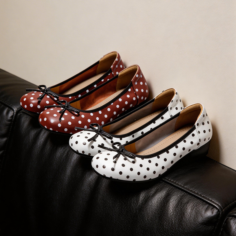 Bow-Knot Polka Dot Flat Shoes for Women, Fashionable and Versatile Polka Dot Ballet Shoes, Comfortable Soft-Soled Women's Egg Roll Shoes Bow-Knot Polka Dot Flat Shoes for Women, Fashionable and Versatile Polka Dot Ballet Shoes, Comfortable Soft-Soled Women's Egg Roll Shoes
