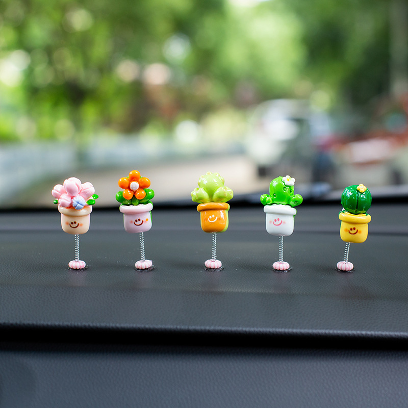 Coche sacudiendo la cabeza, decoración de plantas en macetas pequeñas, tablero de instrumentos, interior del coche, linda decoración de conejo, suministros para el coche, rojo