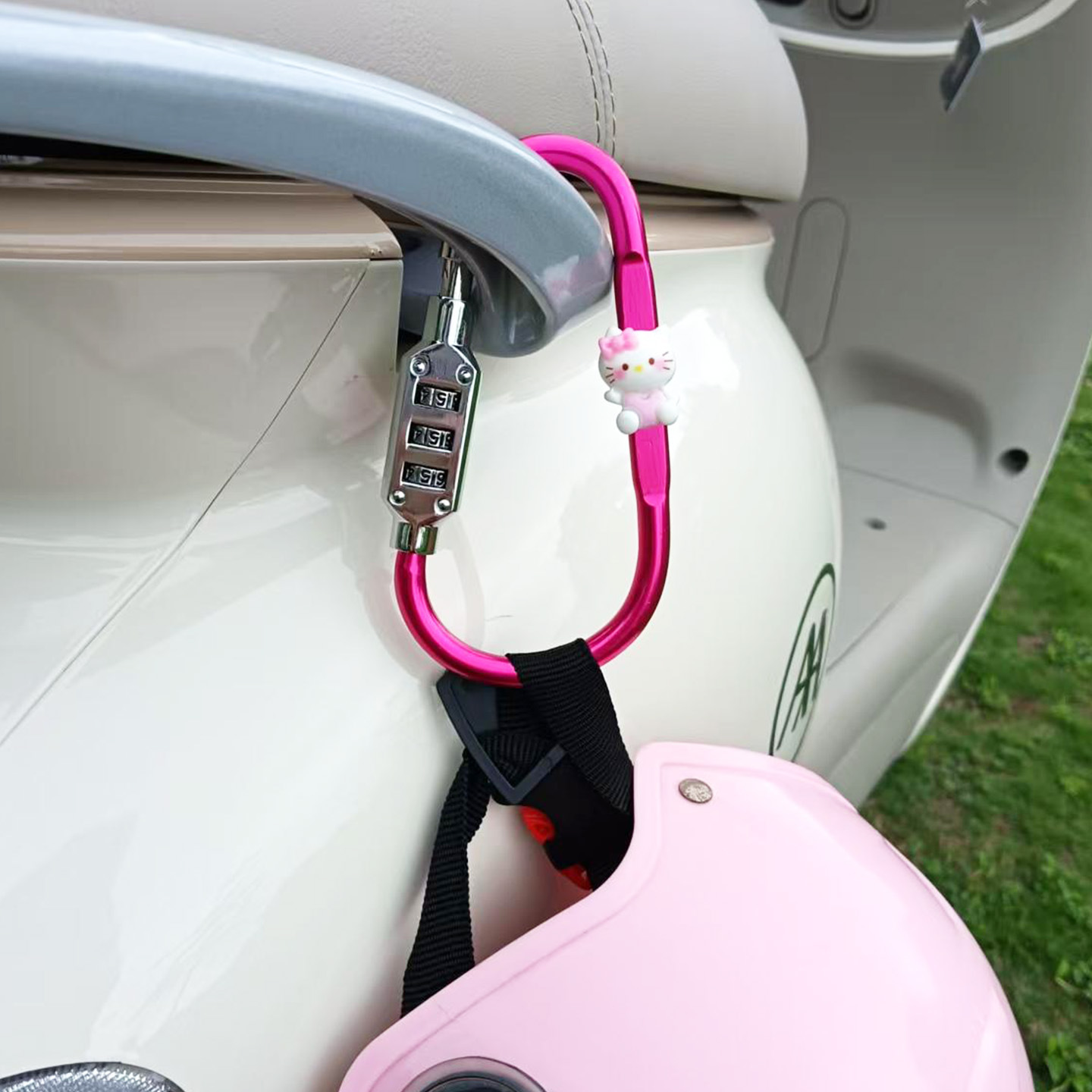 Cute Cartoon Electric Vehicle Helmet Password Lock Motorcycle Scooter Mountain Bike Anti-Theft Lock Bike Basket