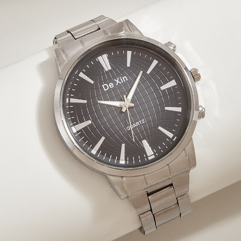 Venta directa de fábrica reloj de hombre reloj de regalo al por mayor reloj de moda simple correa de acero reloj de cuarzo para hombre