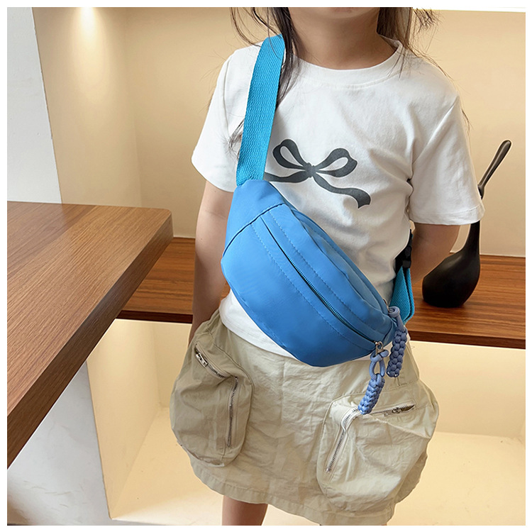 Andralyn Solid Color Minimalist Korean Casual Chest Bag for Spring and Summer New Trendy Instagram Single Shoulder Crossbody Outdoor Bag_voghion.com