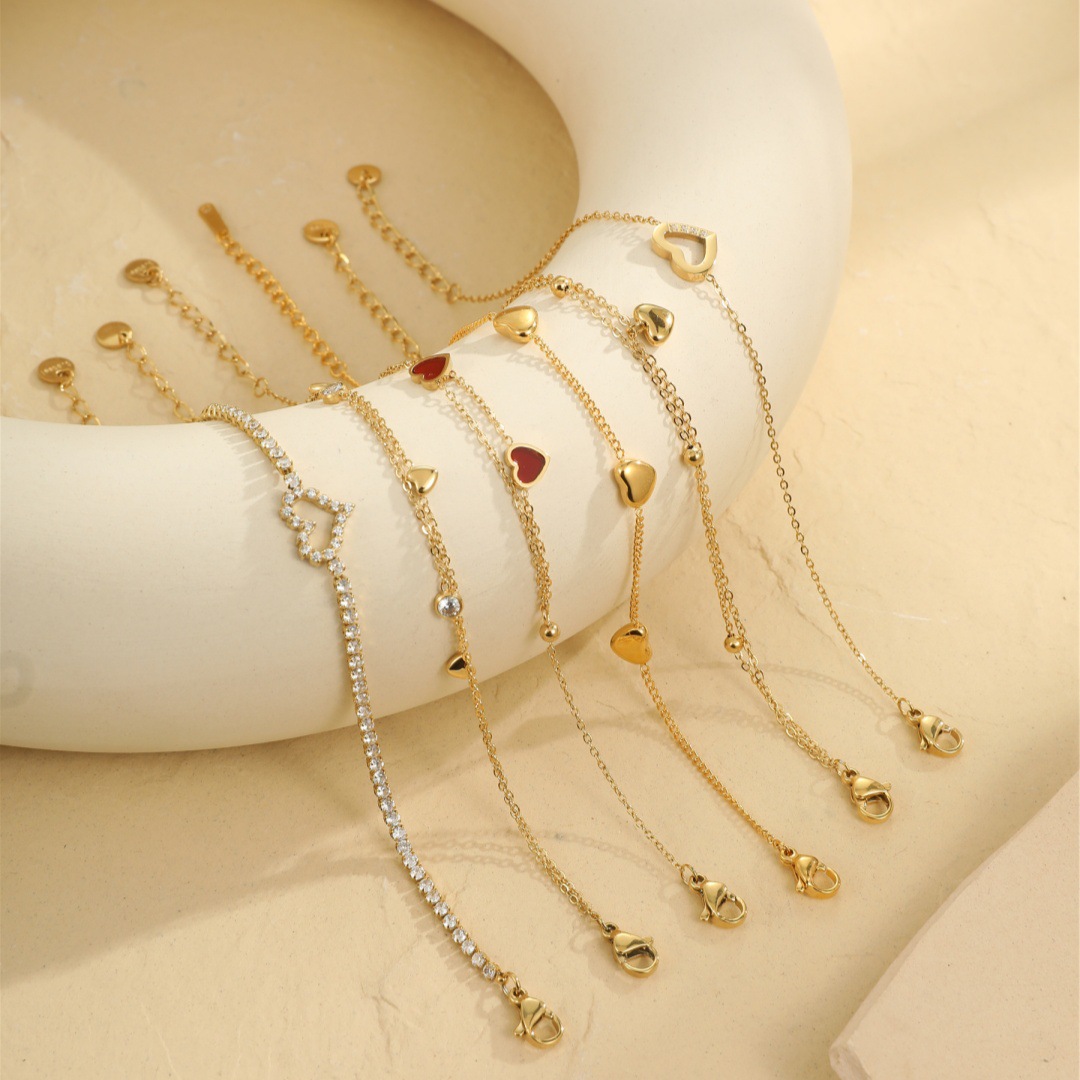 Europe and the United States cross-border Amazon Valentine's Day explosives stainless steel love zircon high-grade titanium steel peach heart couple bracelet