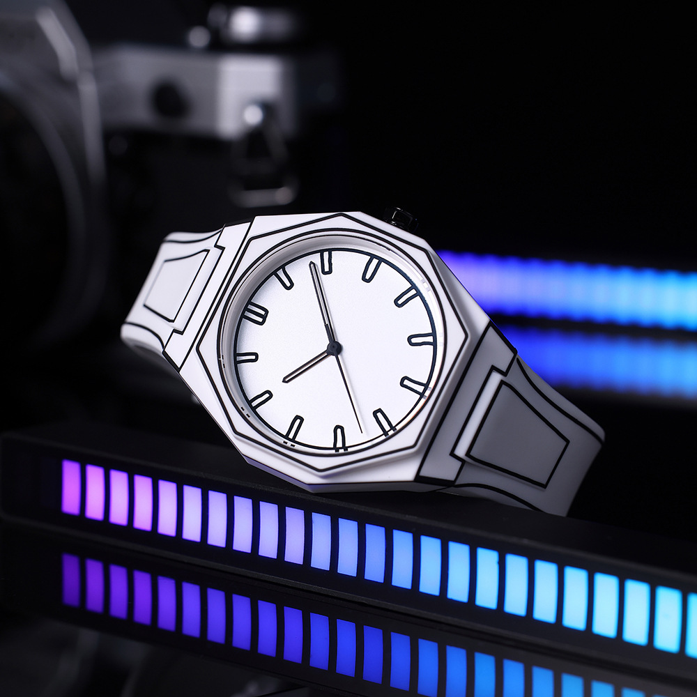 Stylish Silicone Quartz Watch For Men Cartoon Style Waterproof_voghion.com