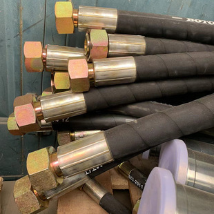 Construction machinery rubber tube hydraulic braided hose Xinze mining hydraulic oil pipe assembly