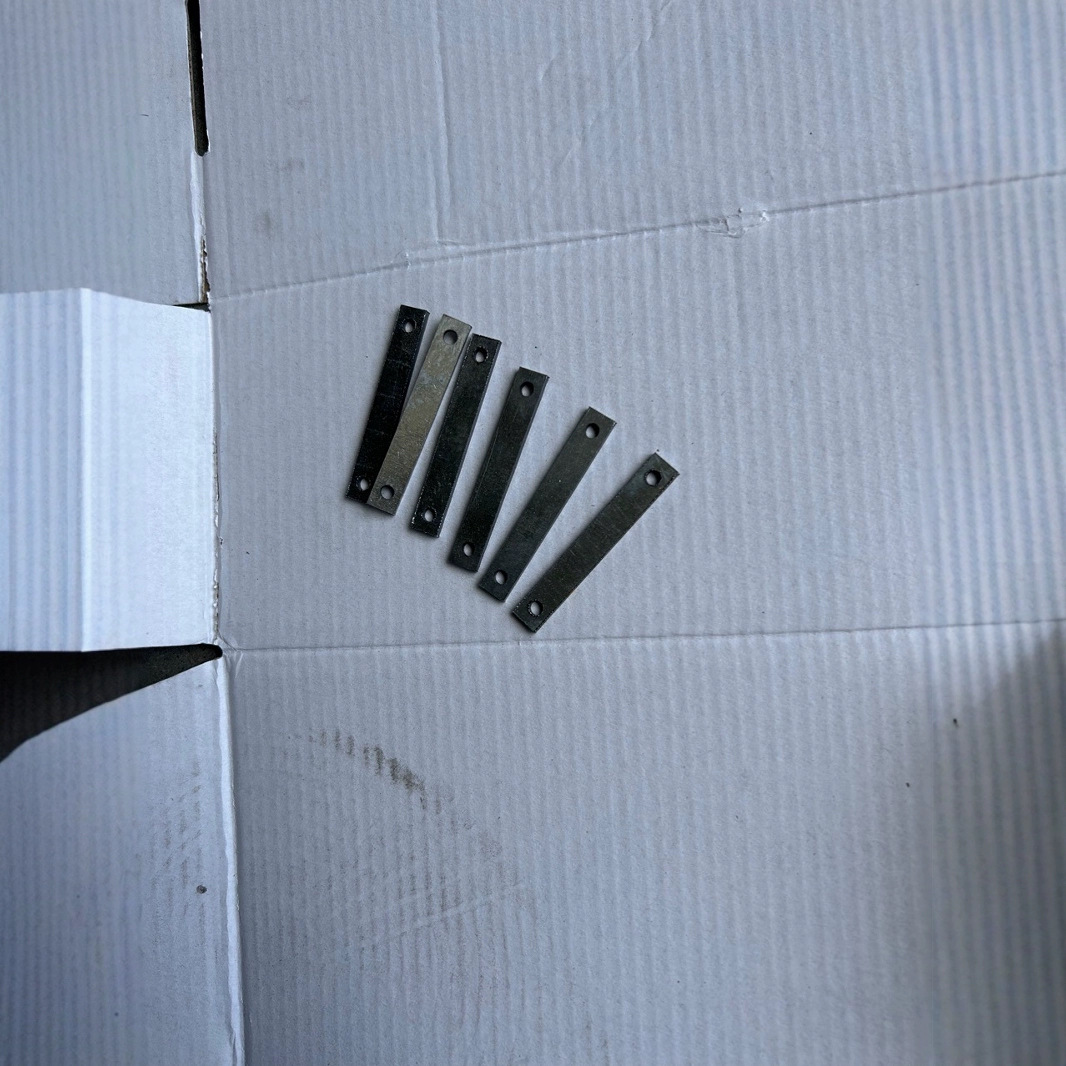 供应纺织机械内部配件方型 四爪垫片 加长涨力片 经编机配件 现货