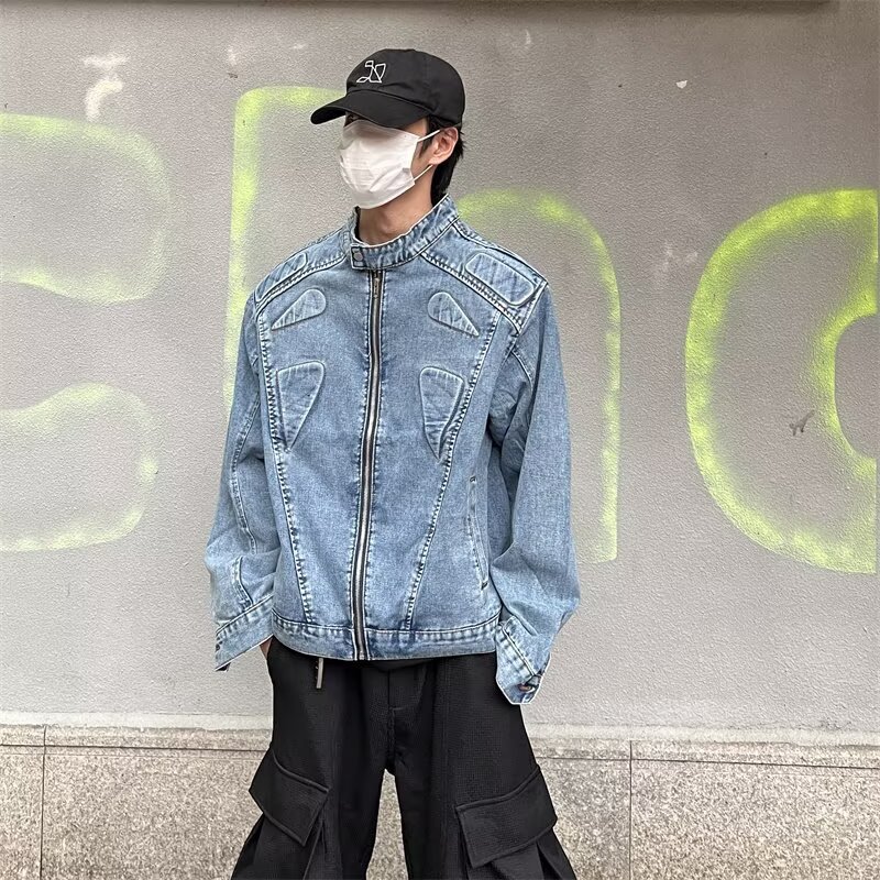 Men's Denim Jacket With Shoulder Pads And Standing Collar_voghion.com
