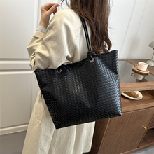 ���s�������ذ�Ů2025�¿ɫ�n��r��������͹����eͨ�چμ��