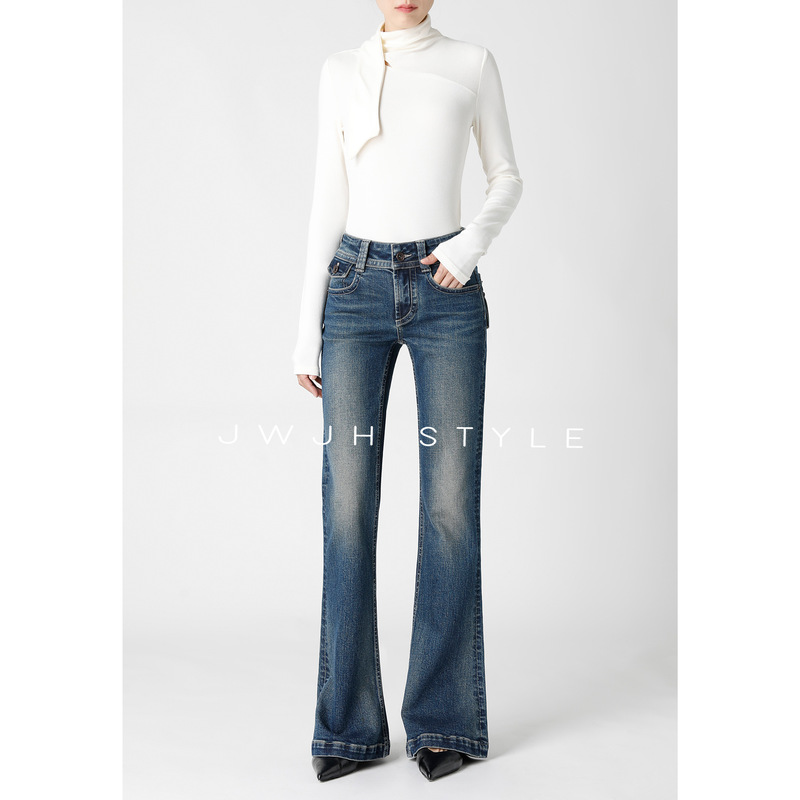French-style fashionable women's flared jeans, new autumn model, butt-lifting, slimming, bell-bottom pants [OEM processing]
