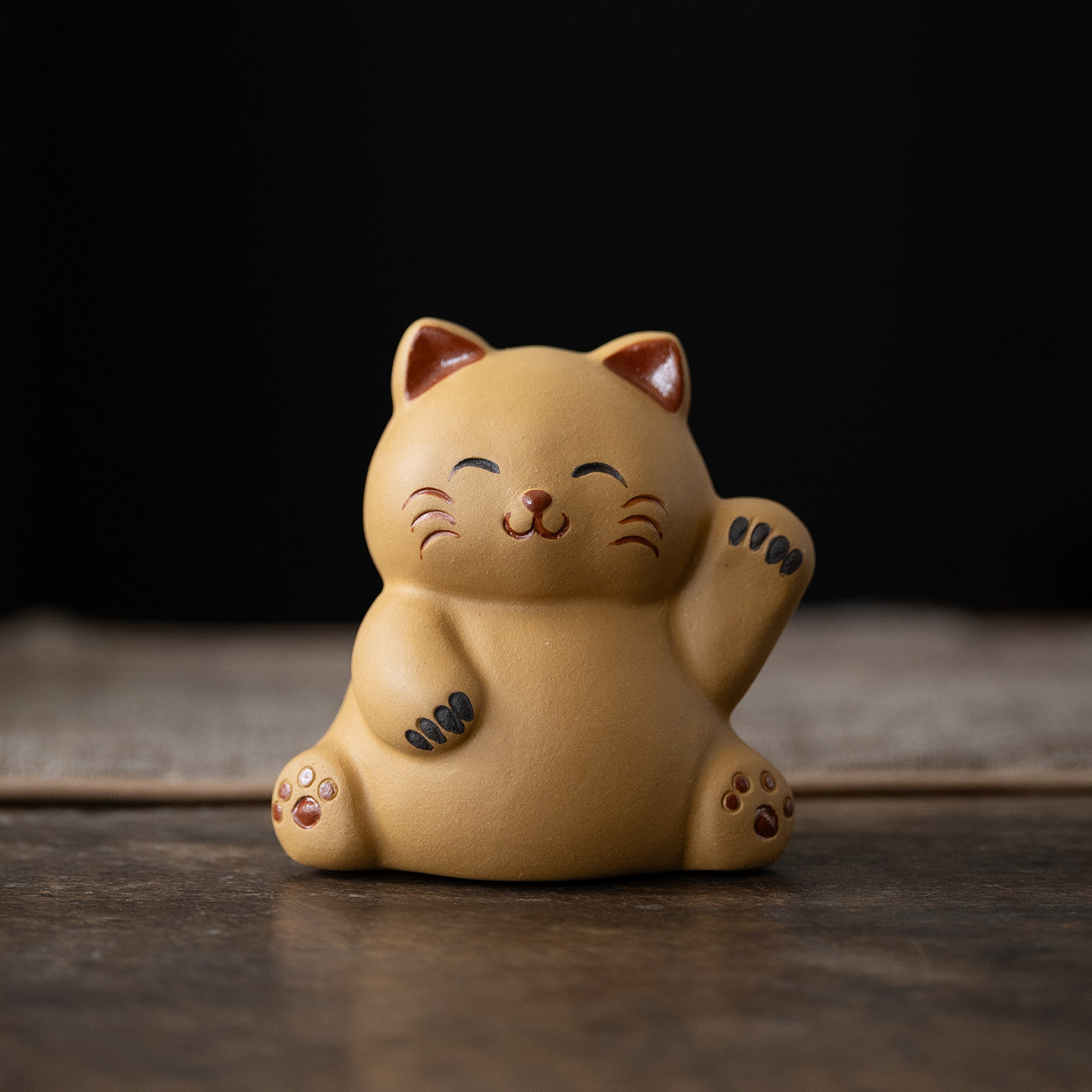 宜兴原矿紫砂可爱招财猫咪茶宠摆件紫砂陶瓷招手小猫咪茶桌装饰品