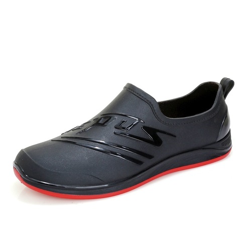 Wholesale Men's Fashion Light Mouth Waterproof Slip-Resistant Low-Top Water Shoes Men Durable Short Cylinder Kitchen Work Rubber Shoes Men
