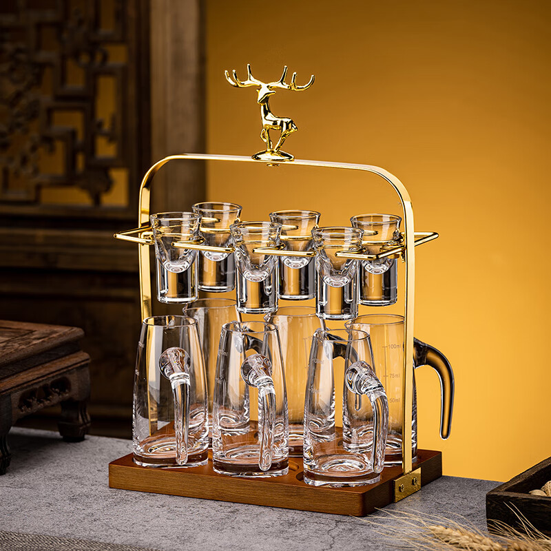 Juego de copas de licor de vidrio con oro, estilo chino, conjunto elegante de vasos pequeños y jarra, venta al por mayor