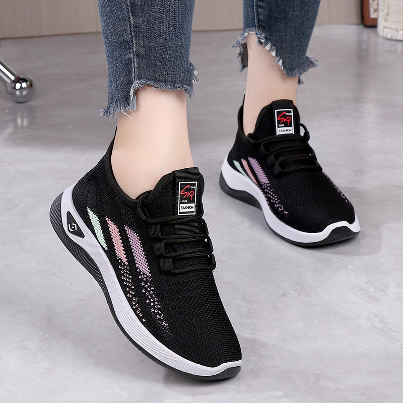 Qq-f2-female-black-with shoe box