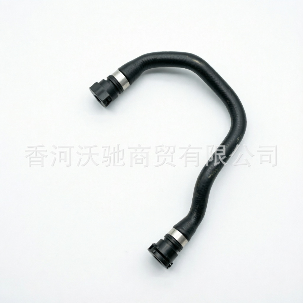 PCH001140 is suitable for Jaguar Land Rover Range Rover 2002-2009 hose radiator engine coolant