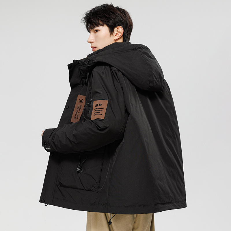 검은색