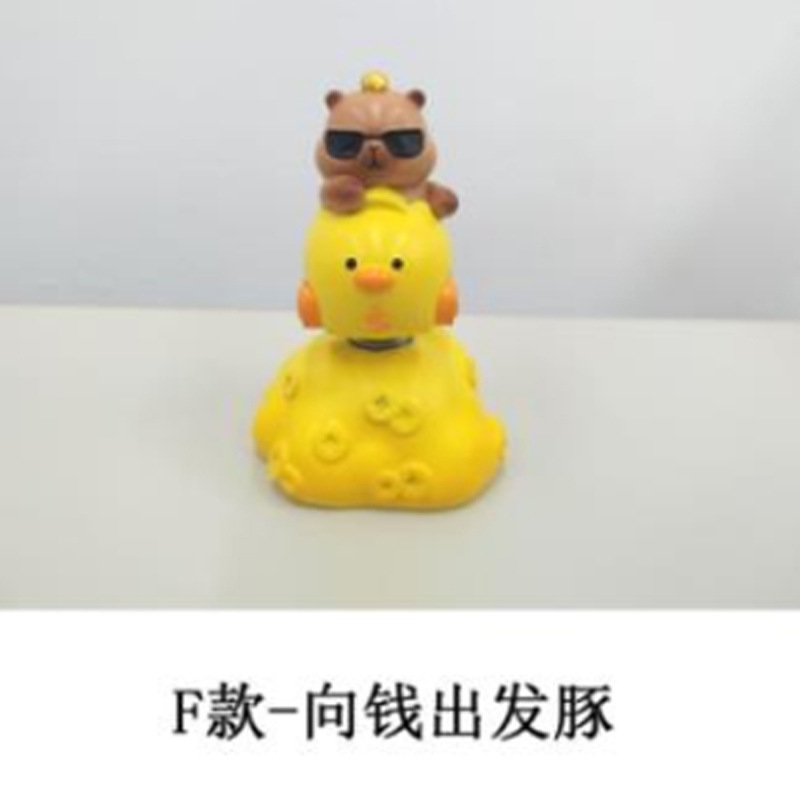 BB3055는 선글라스를 착용합니다.