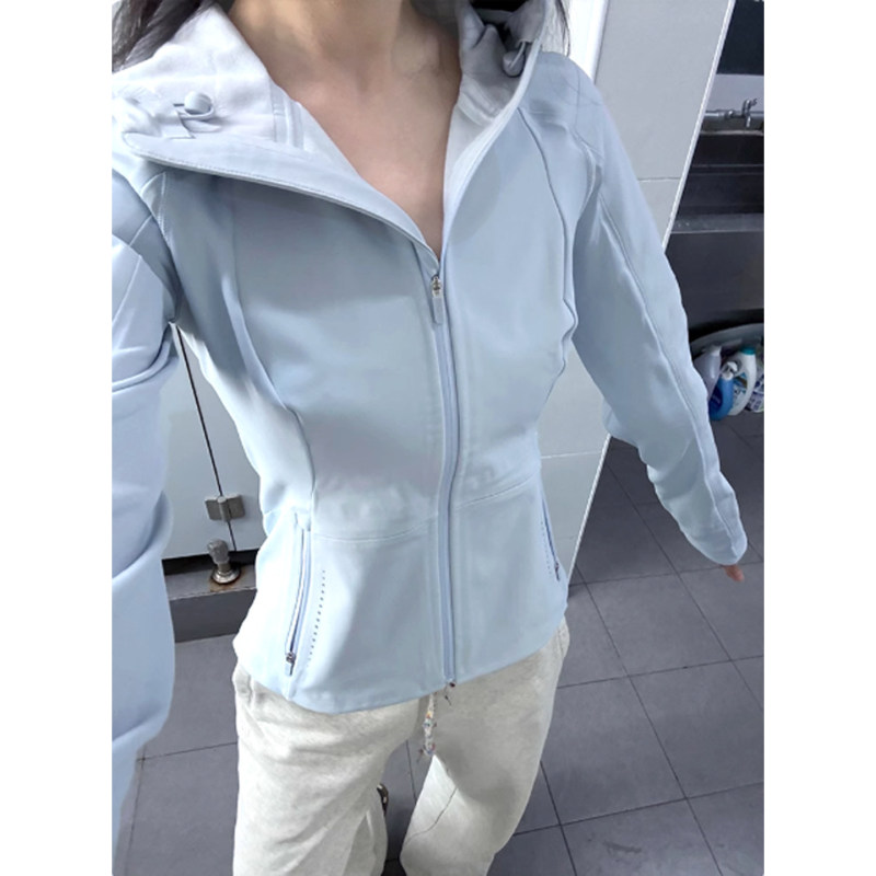 Slim-Fit Softshell Jacket for Women, Autumn and Winter, Fleece-Lined, Waist-Cinching, 2026 New Outdoor Cycling Jacket