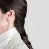 Брендовые минималистичные глянцевые модные универсальные серьги, в корейском стиле