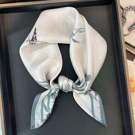 2025新款中国风竹叶真丝丝巾春季护颈小领巾百搭简约装饰绑发方巾