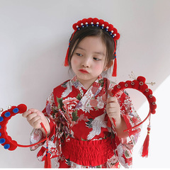 Chinese-style little girl's hair accessories: Hanfu-inspired children's Peking Opera headband, festive red New Year headband with tassels—perfect for celebrating the Lunar New Year!