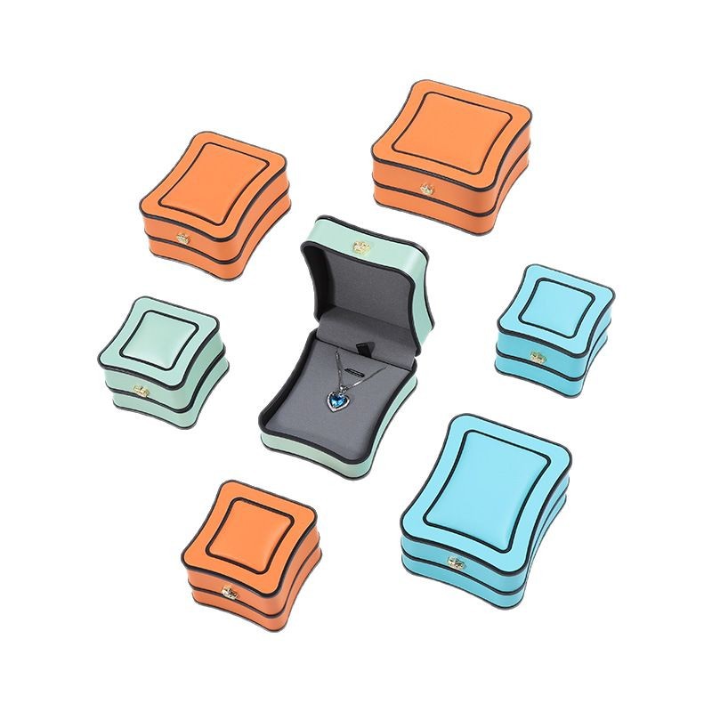 Caja de joyería corona pequeña cintura pu pendientes collar caja de anillo joyería caja de embalaje de joyería de ángulo redondeado alta sensación en stock image 6