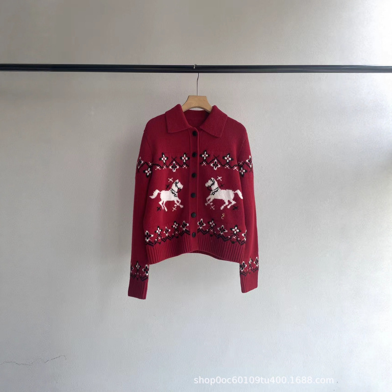 Xin Zhilei's Same Style Fair Isle Knitwear, New Autumn/Winter 2025 Zodiac Horse Cashmere Blend Cardigan with 3D Pattern