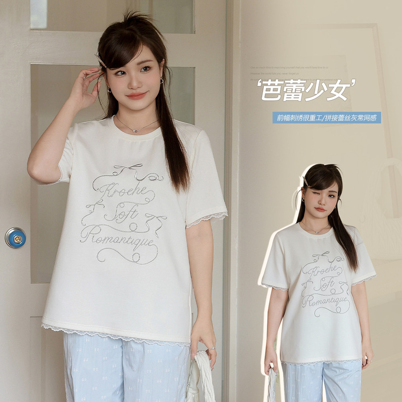 Korean Style Right Shoulder Embroidered Lace Splicing Top for Fat mm Plus Size Design Loose Slimming Look T-Shirt 63730