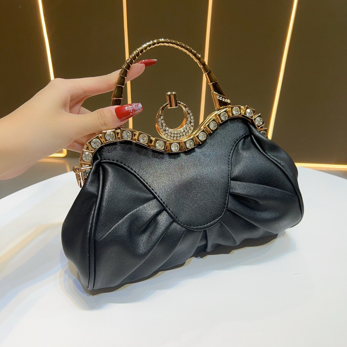 Vintage Pleated Evening Clutch Large Capacity Shoulder Bag Women_voghion.com