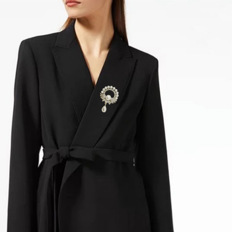 DFB381F0CC83BE31A3E6F69B68F3D6