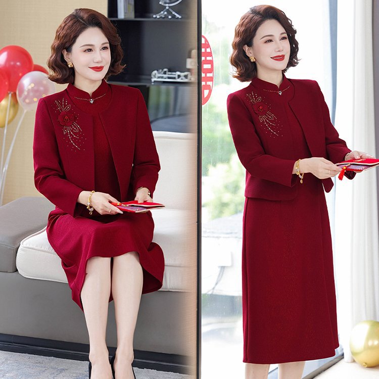 Middle-Aged Mother-In-Law Wedding Banquet Dress Cheongsam Dress Middle-Aged and Elderly Women Autumn Long-Sleeved Festive Red Skirt