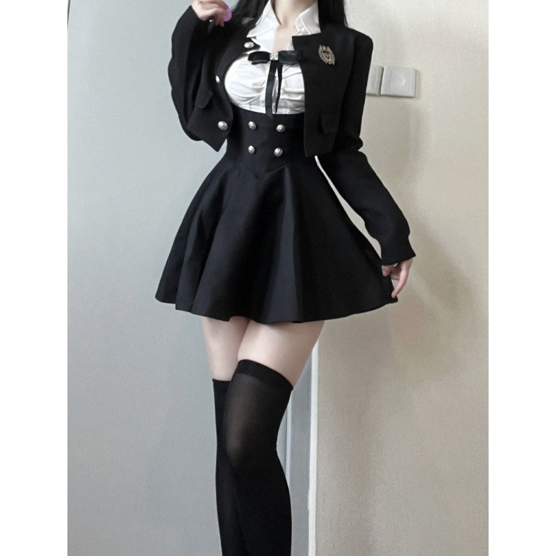 Black set