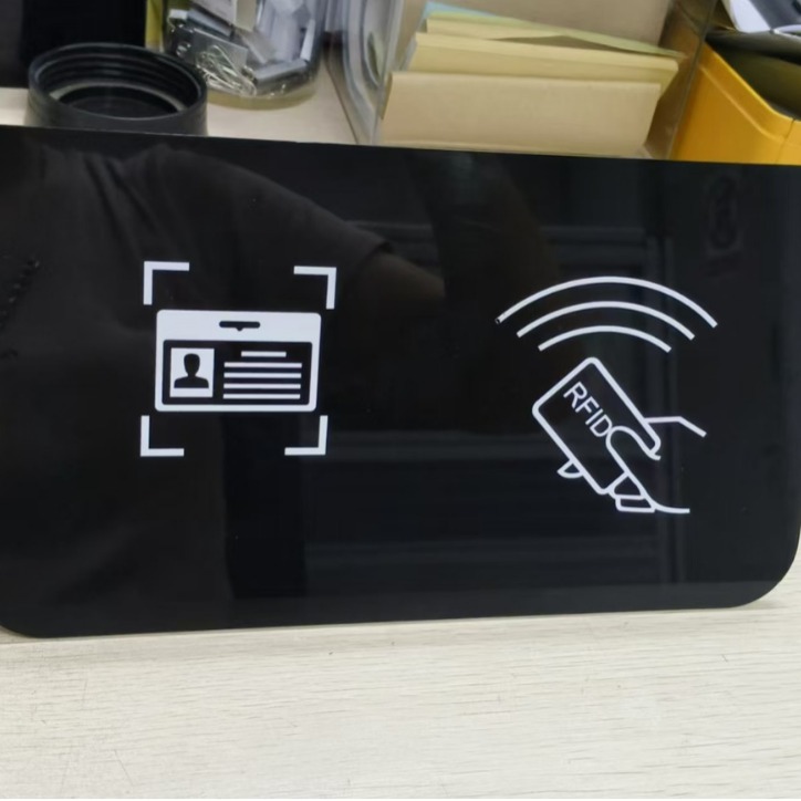 地铁站 通道闸 机械上刷卡面板    黑色刷卡面板