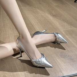 女式时装单鞋;高跟凉鞋;高跟拖鞋