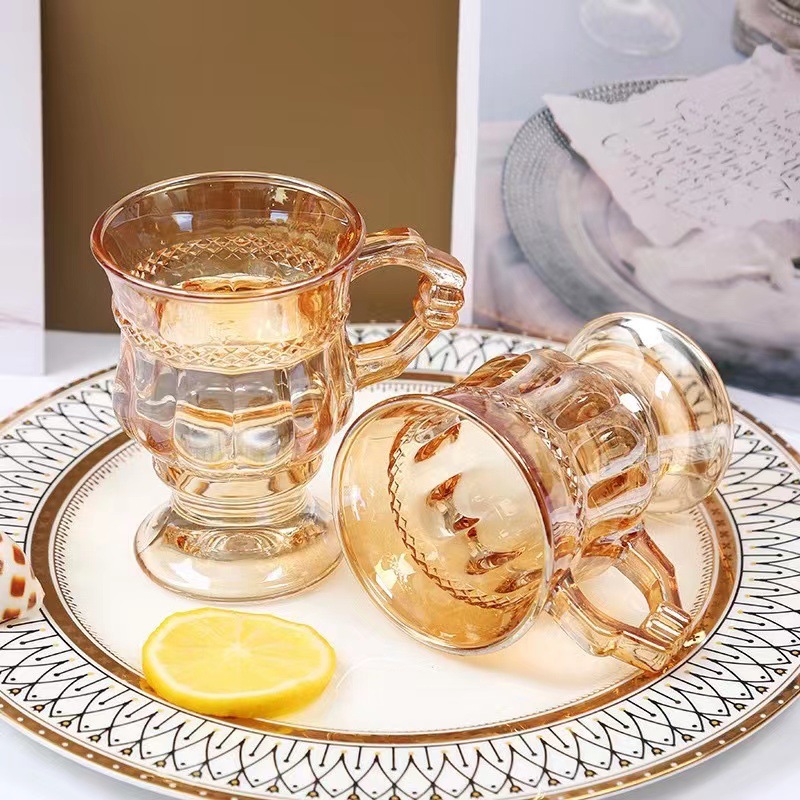 复古欧式浮雕玻璃把手杯咖啡杯琥珀色洋酒杯透明早餐杯咖啡饮料杯