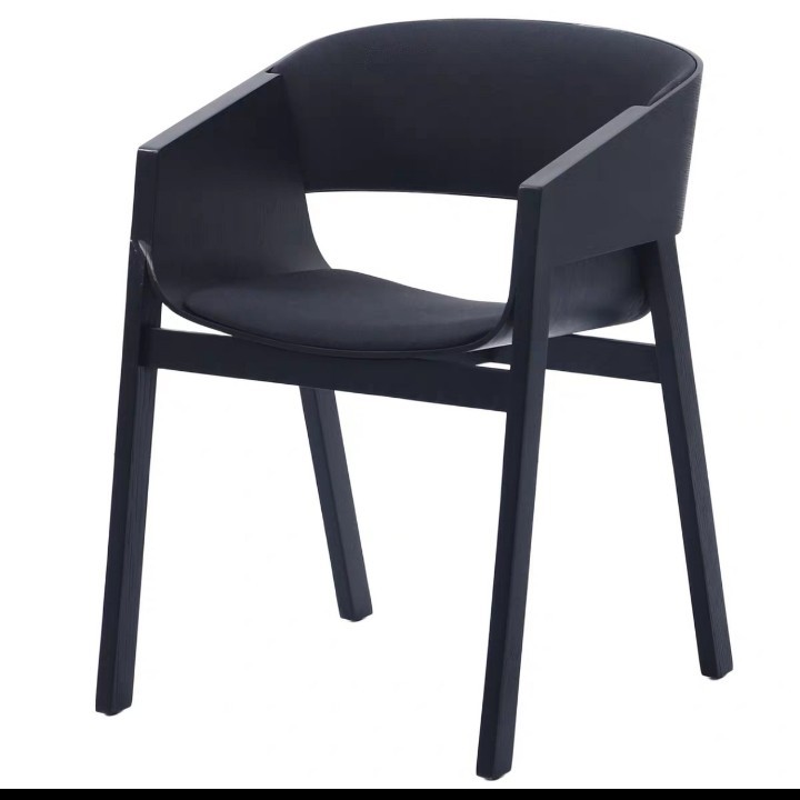 블랙 + 푹신한 시트쿠션