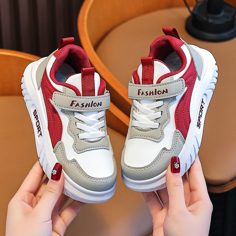 Zapatillas para niños, zapatos para niños, 2025, nueva primavera, cuero, zapatos deportivos de suela suave para niñas, zapatos casuales antideslizantes, todo fósforo