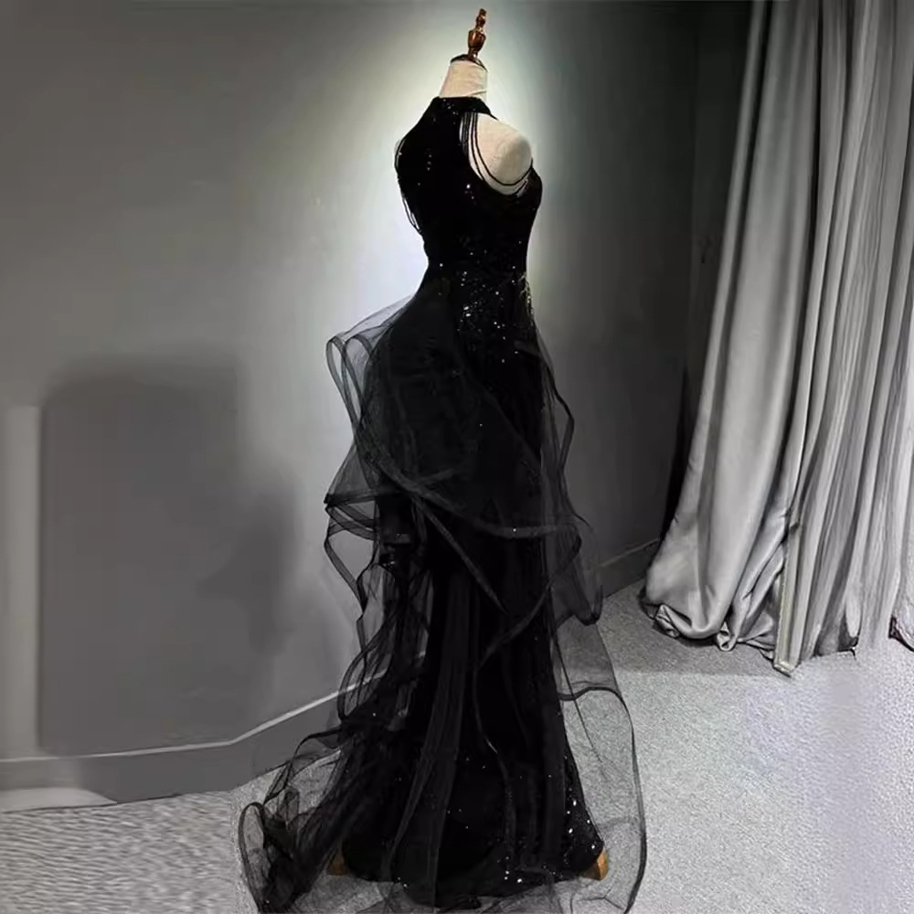 Nuevo vestido de noche negro de alta calidad temperamento delgado celebridad anfitriona vestido de bodas de cauda de pescado colgado vestido de brindis de otoño