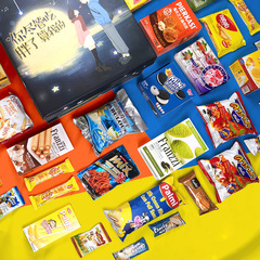 六一節網紅零食大禮包批發含進口食品送女友禮物好吃的一件代發包