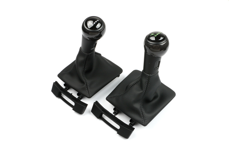 Suitable for Porsche GT4 gear shift knob, 718 Cayman, 911, Boxster, genuine leather, suede, carbon fiber gear shift cover