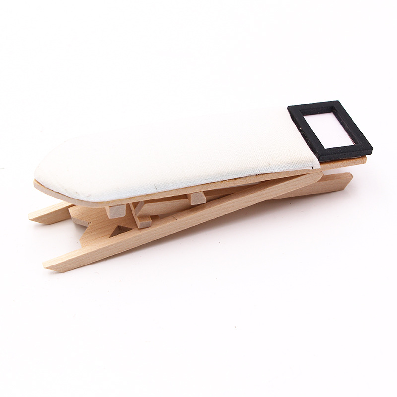 1:12 Dollhouse accesorios de tiro costura modelo en miniatura Mini Mesa de hierro tabla de planchar