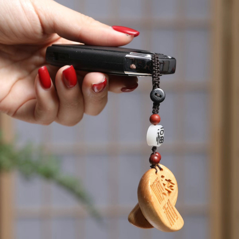 ツゲの木彫り、細工品、聖杯、万事順調ペンダント、キーホルダー、携帯電話バッグペンダント|undefined