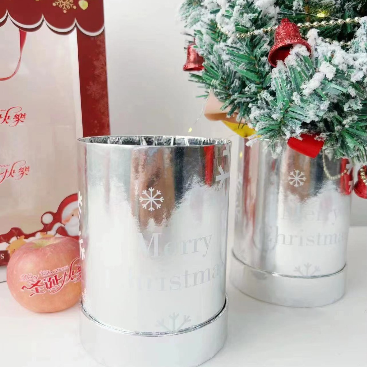Navidad copo de nieve abrazo cubo plata brillante superficie avanzada caja de regalo de Navidad cubo de regalo de Navidad bolsa de árbol de Navidad