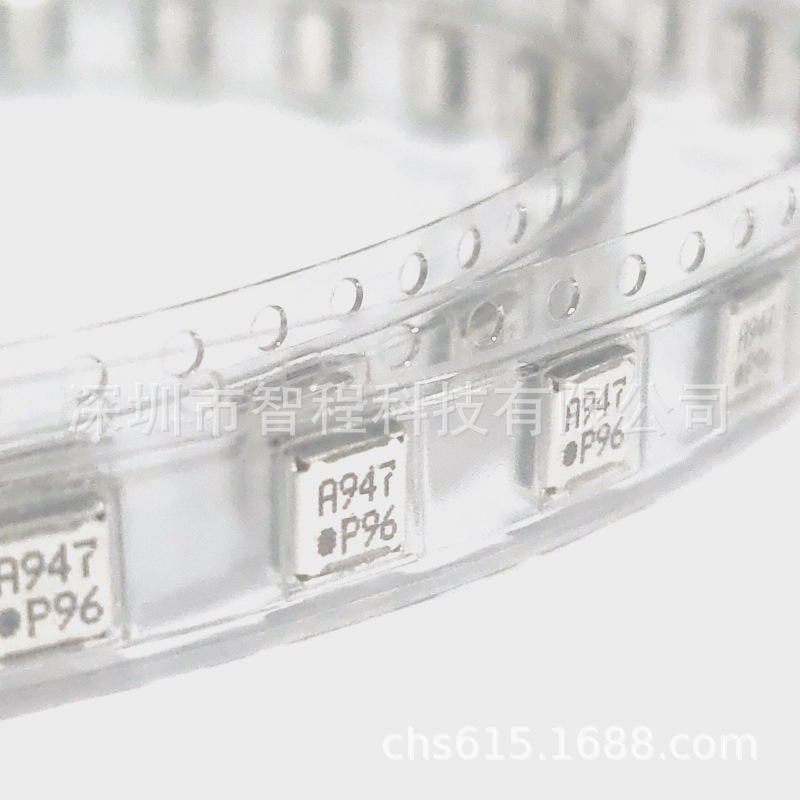 IL05BLA947AAE IL05BRA947AAE 935-960MHz 贴片隔离器 Partron