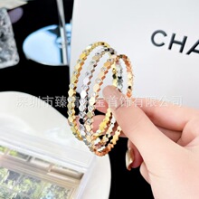 ��������� CNC����䳲���CŮ�ֹ����W���߼��r�г����֭h.