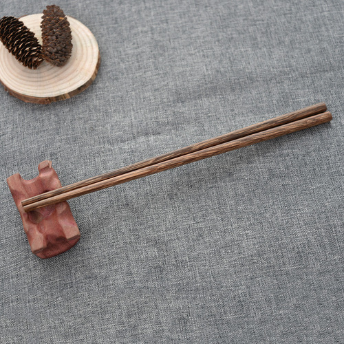 Chopsticks household solid wood high-end tableware chicken wing wood chopsticks no paint no wax red sandalwood fast non-slip high temperature resistance