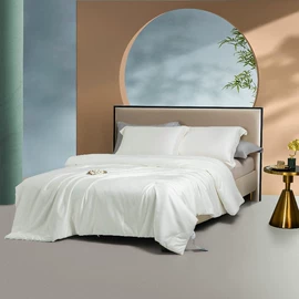 蚕丝被;夏凉被;四件套