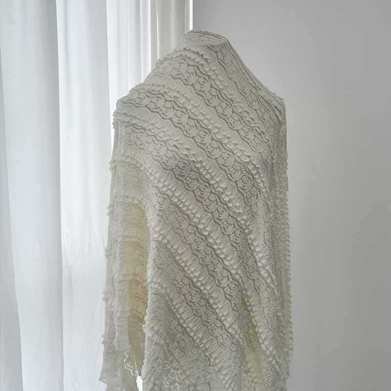 Tejido de encaje blanco de ganado vestido de encaje de otoño de encaje de cola de pescado de tela de encaje envuelta