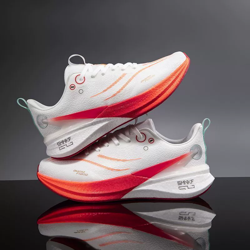 Sports shoes, breathable footwear for men and women, for teenagers, sound system