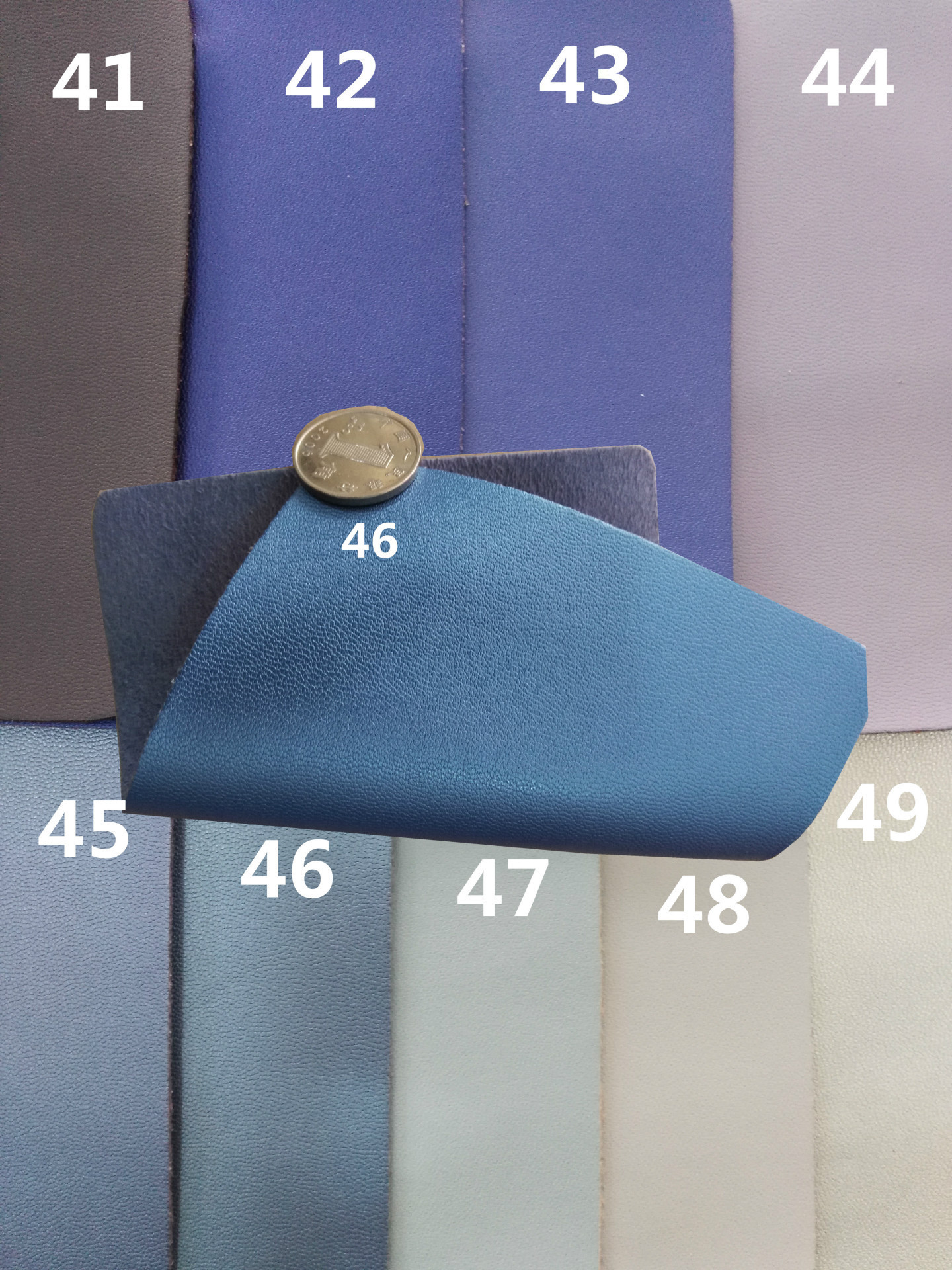 1.0同底色柔软羊纹超纤皮革 皮鞋箱包软包硬包装饰耐撕裂面料现货