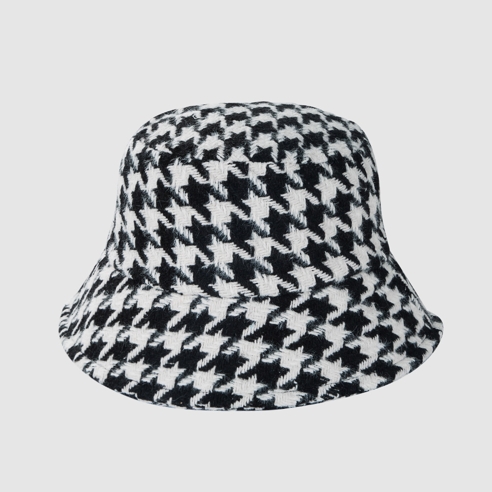 Houndstooth Fisherman Hat Female Autumn And Winter Korean Version Of The Wild Japanese Warm Pot Hat display picture 1