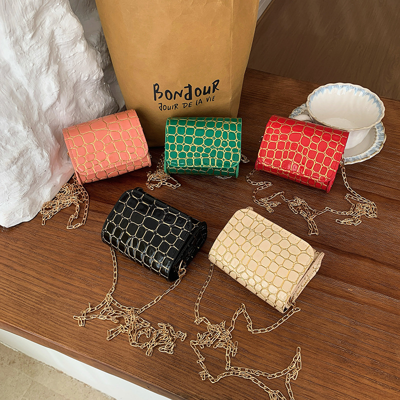 Bolsa de cadena coreana con patrón de piedra extranjera, mini bolso ligero de color sólido, nuevo bolso de comercio exterior transfronterizo para niños